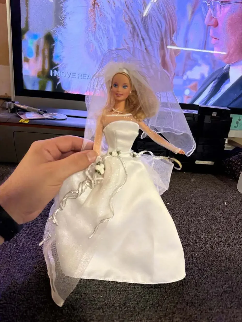 1999 Blushing Bride Barbie Doll Special Edition #26074